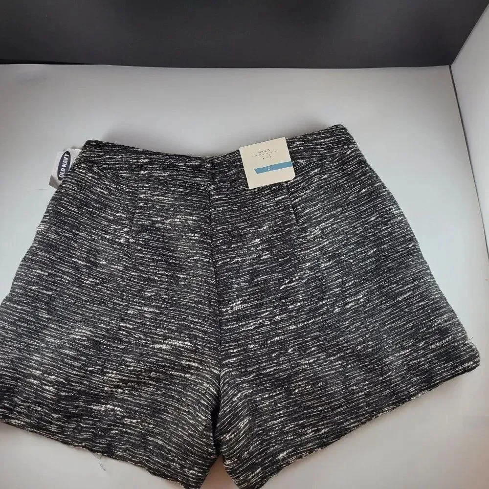 BRAND NEW WOMEN